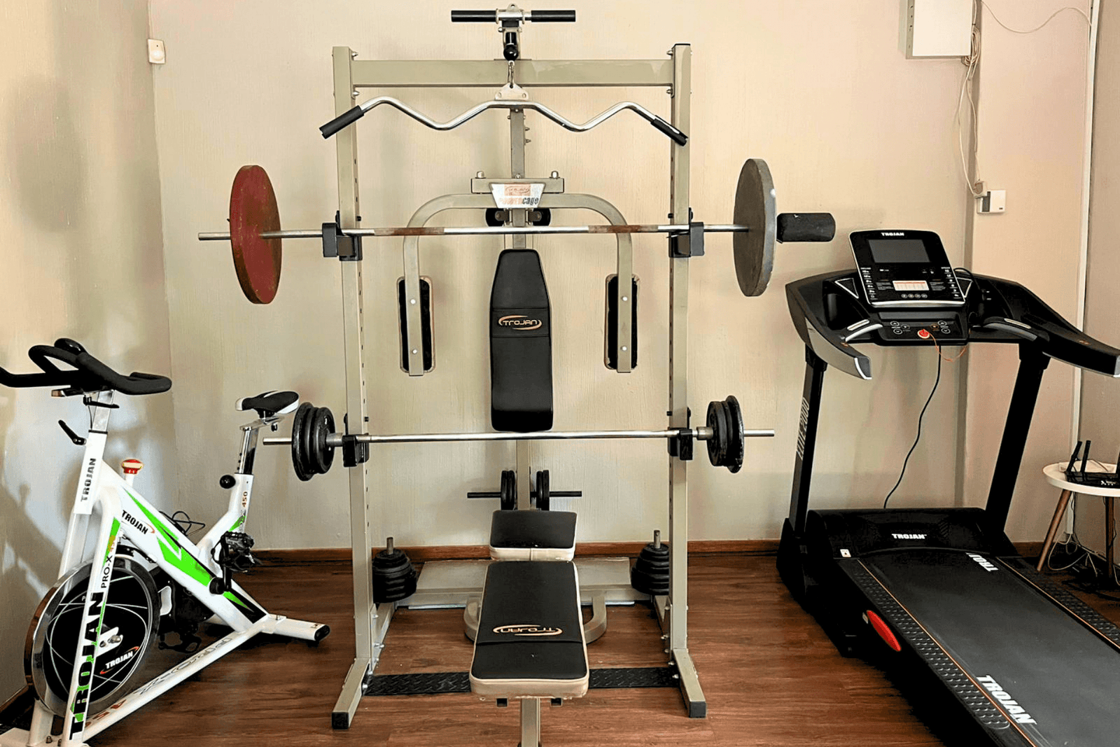 Lifting Women Over 40 is a one-on-one strength training gym for women only in Pretoria East